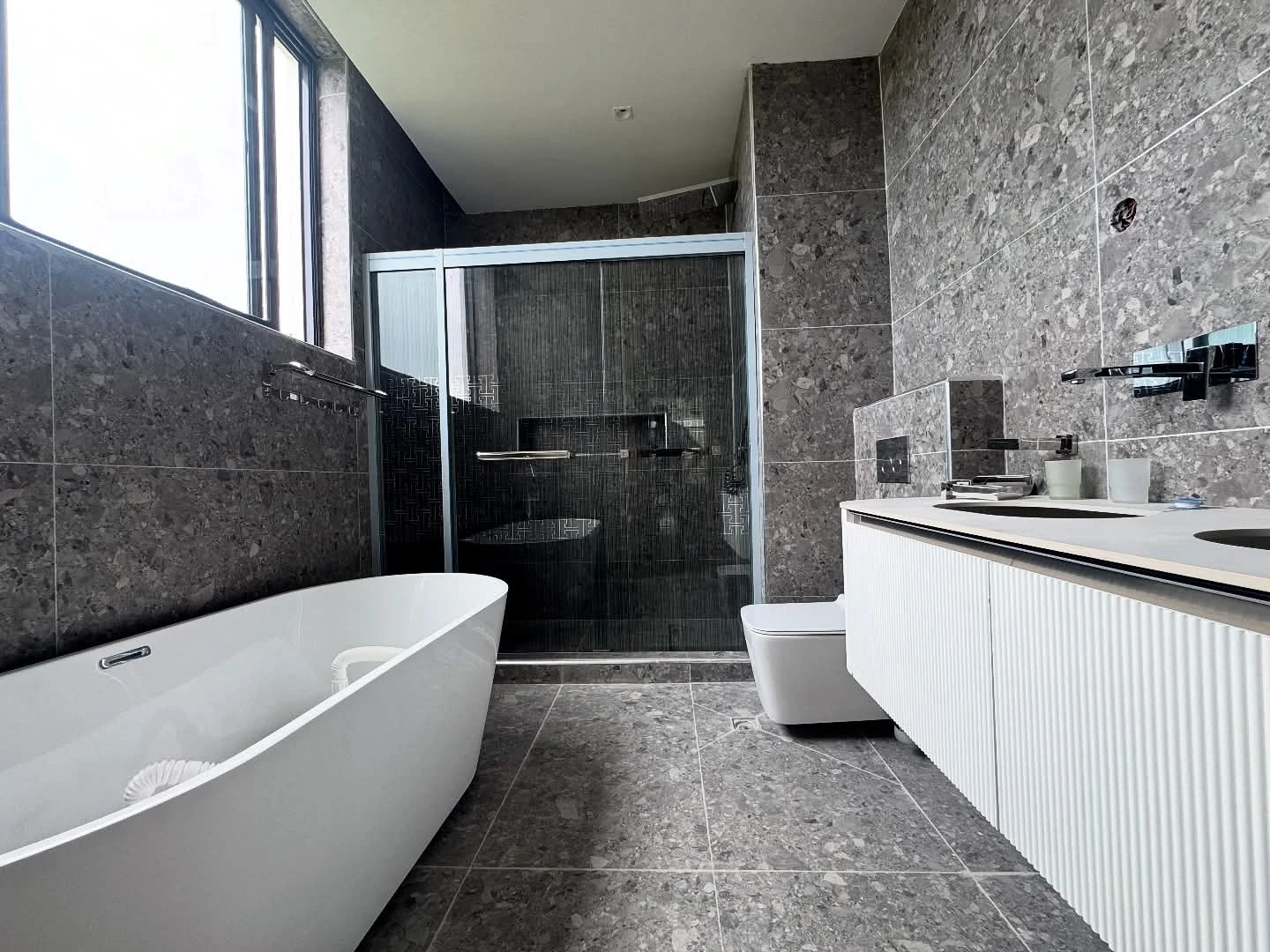 Terrazzo bathroom MEP engineering